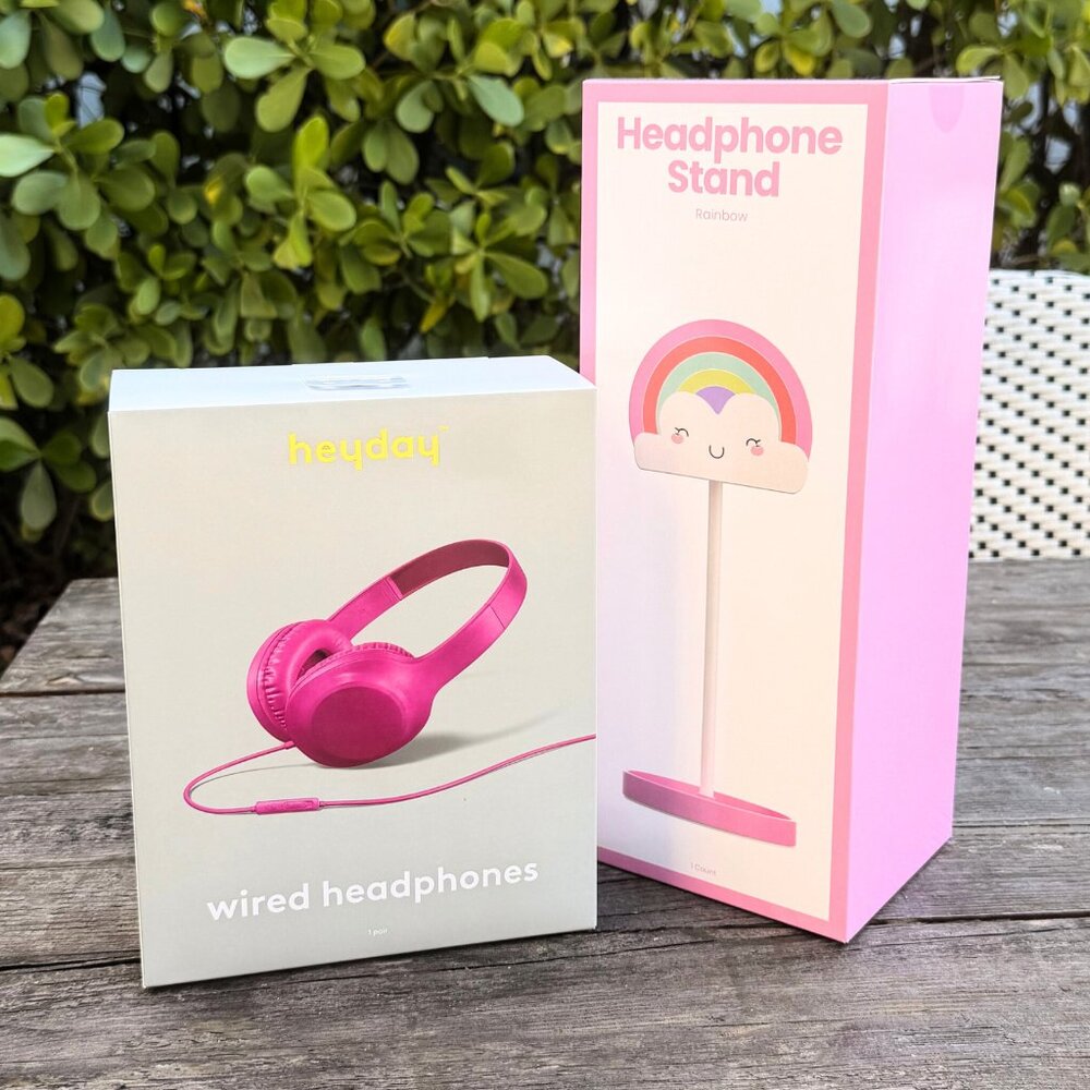 HeyDay Wired On-Ear Headphones 3.5mm Jack Built-In Microphone & Rainbow Stand